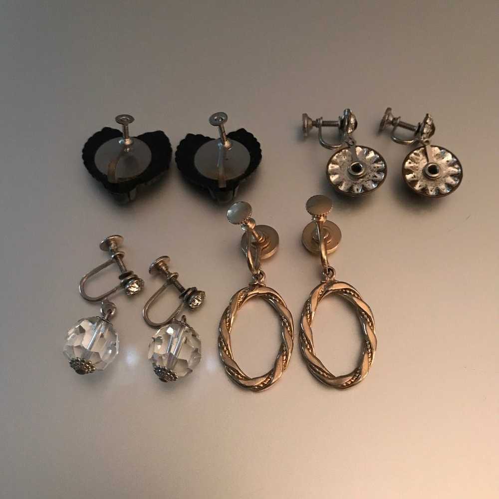 Lot of 4 Vintage Screw Back Earrings - image 6