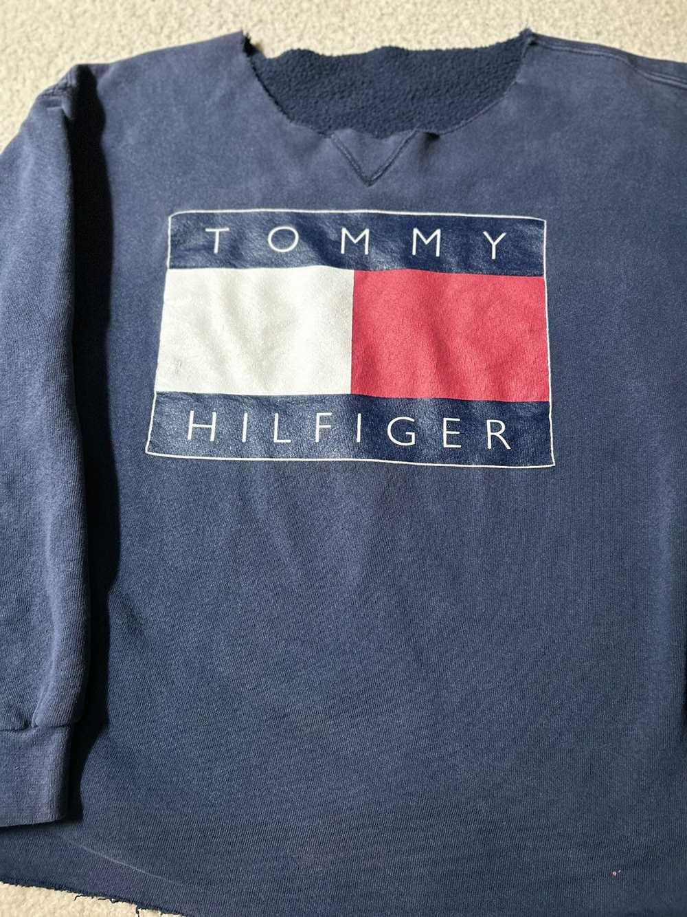 Tommy Hilfiger × Vintage TOMMY HILFIGER - Navy Sw… - image 2