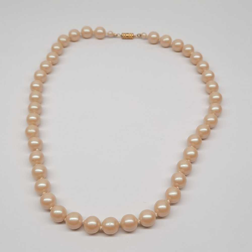 Vintage heavy pearl necklace - image 2