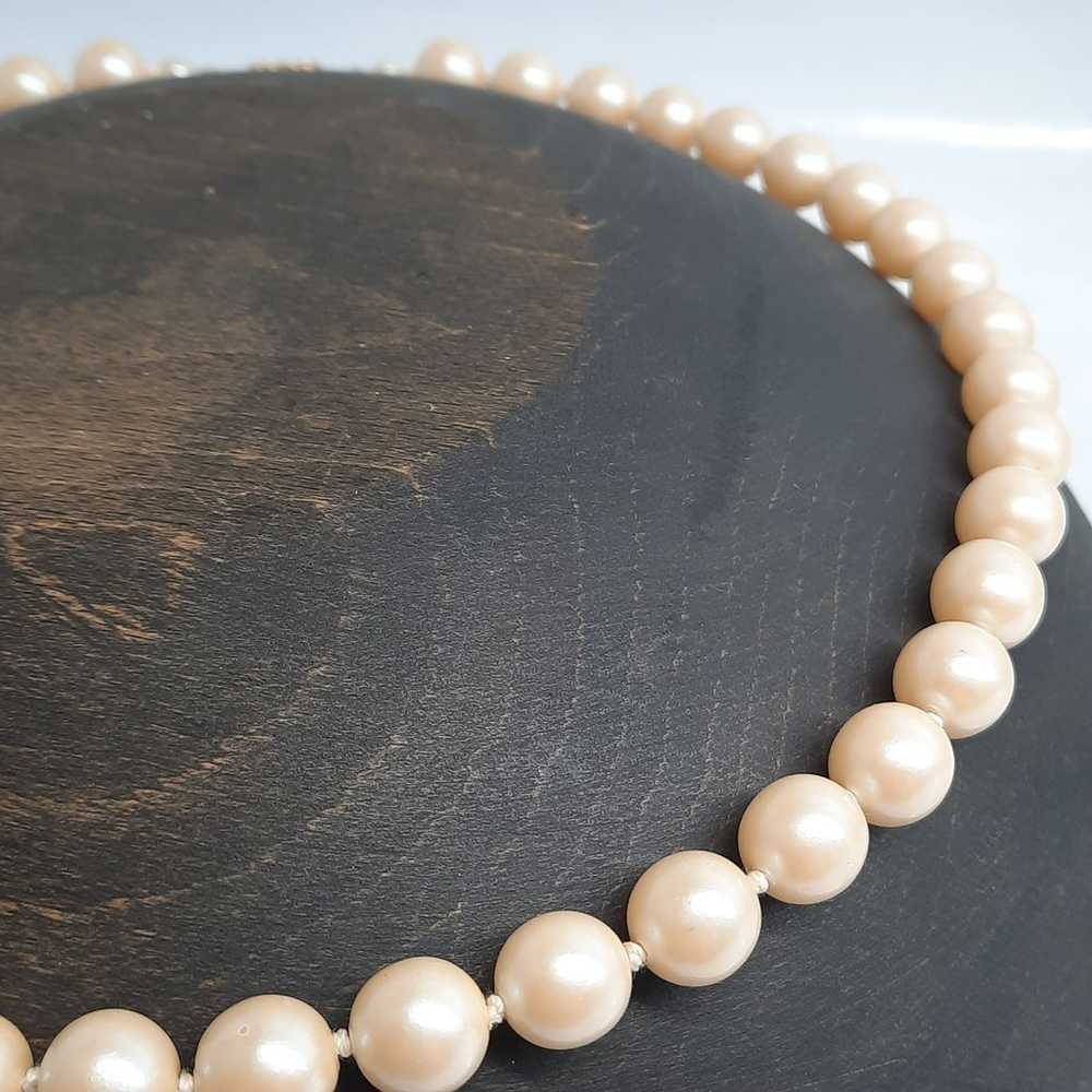 Vintage heavy pearl necklace - image 3