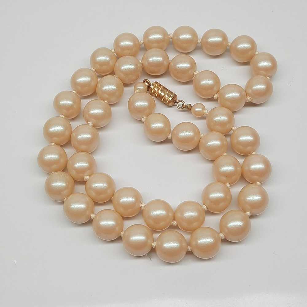 Vintage heavy pearl necklace - image 8