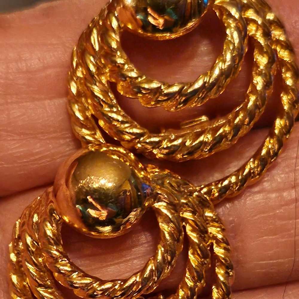 Vintage Gold Tone Triple Rope Hoop Clip-On Earrin… - image 5