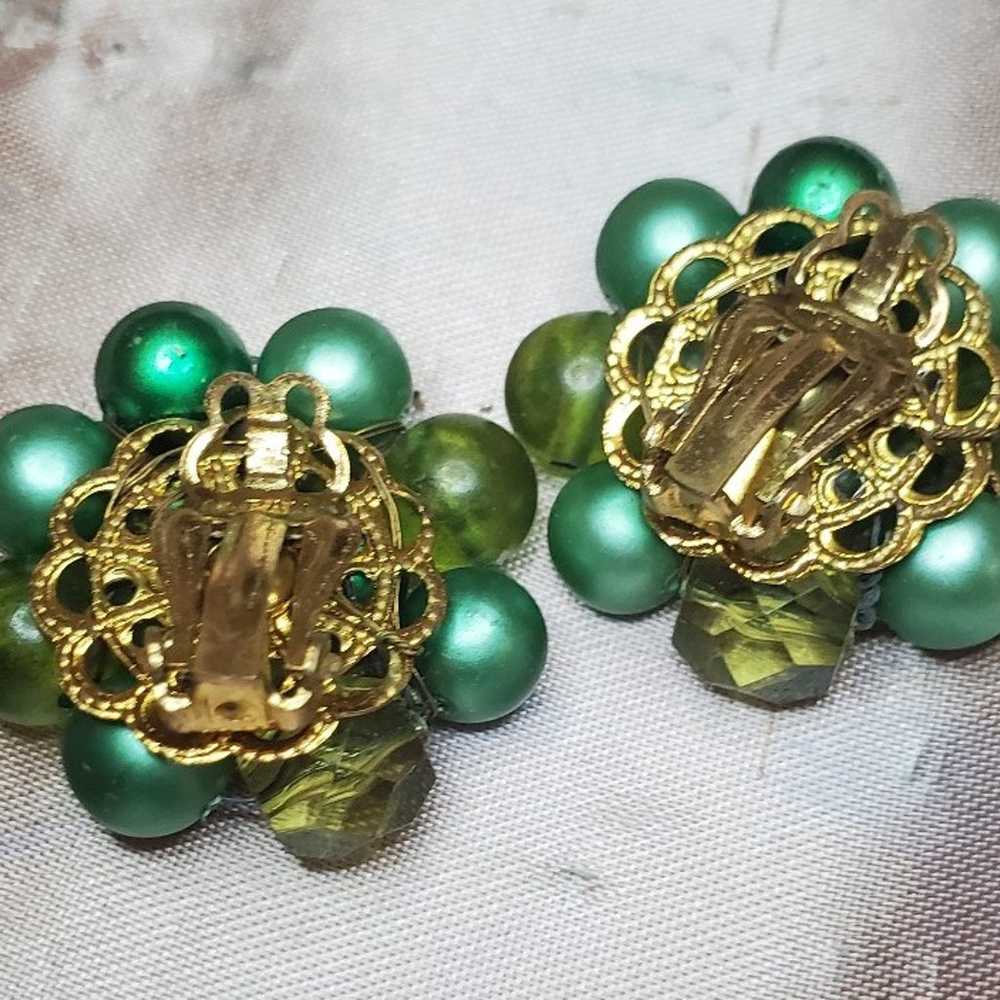 Vintage Bead Green Faceted Crystal Bead Gold Tone… - image 2