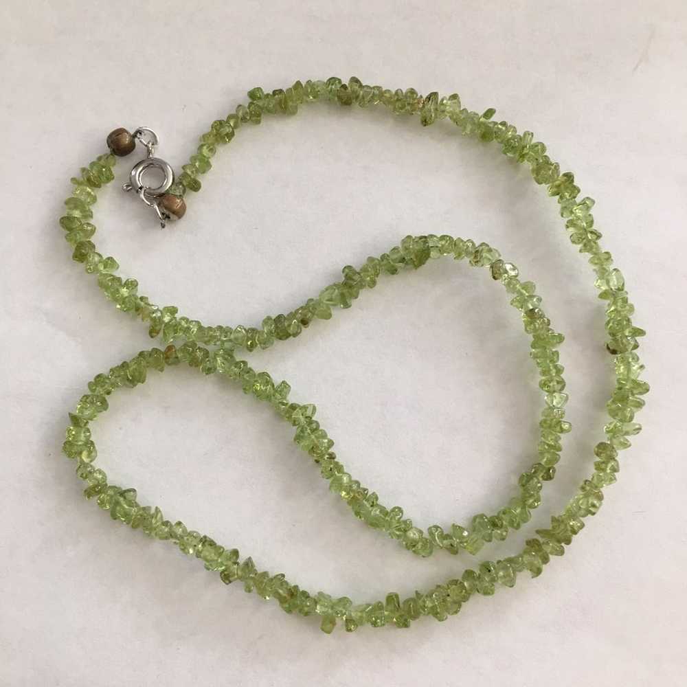 Natural peridot polished chip necklace - image 2