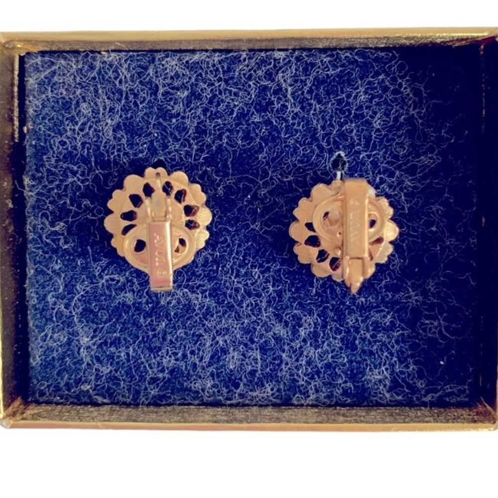 Avon Vintage Clip On Earrings - image 3