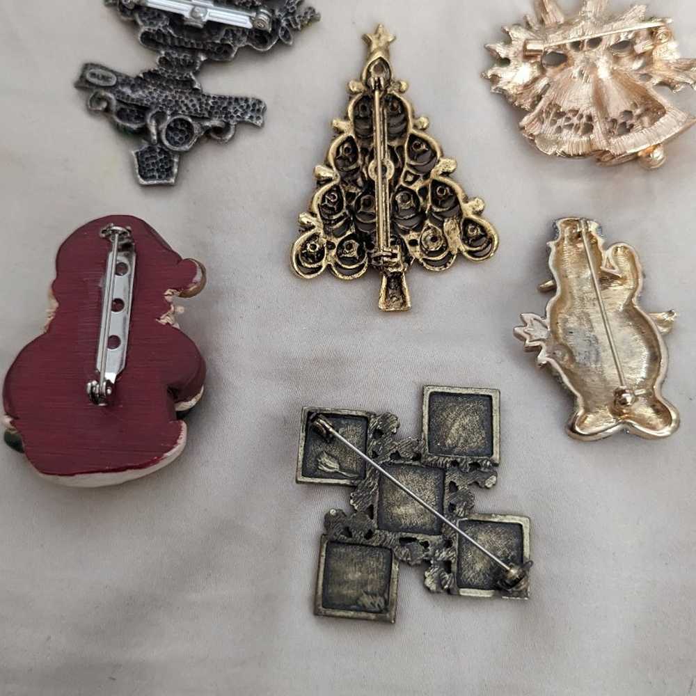 Vintage Xmas Brooch Lot #2 - image 2