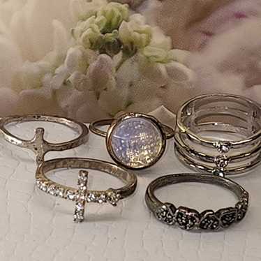 #1664, LOT OF VINTAGE RINGS, ALL ARE SIZE 6, GREAT