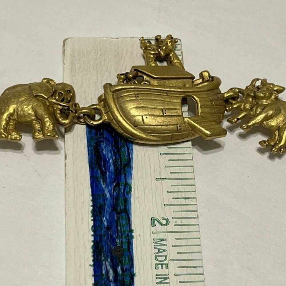 Vintage AJC Noah's Ark Link Bracelet Gold Tone Me… - image 3