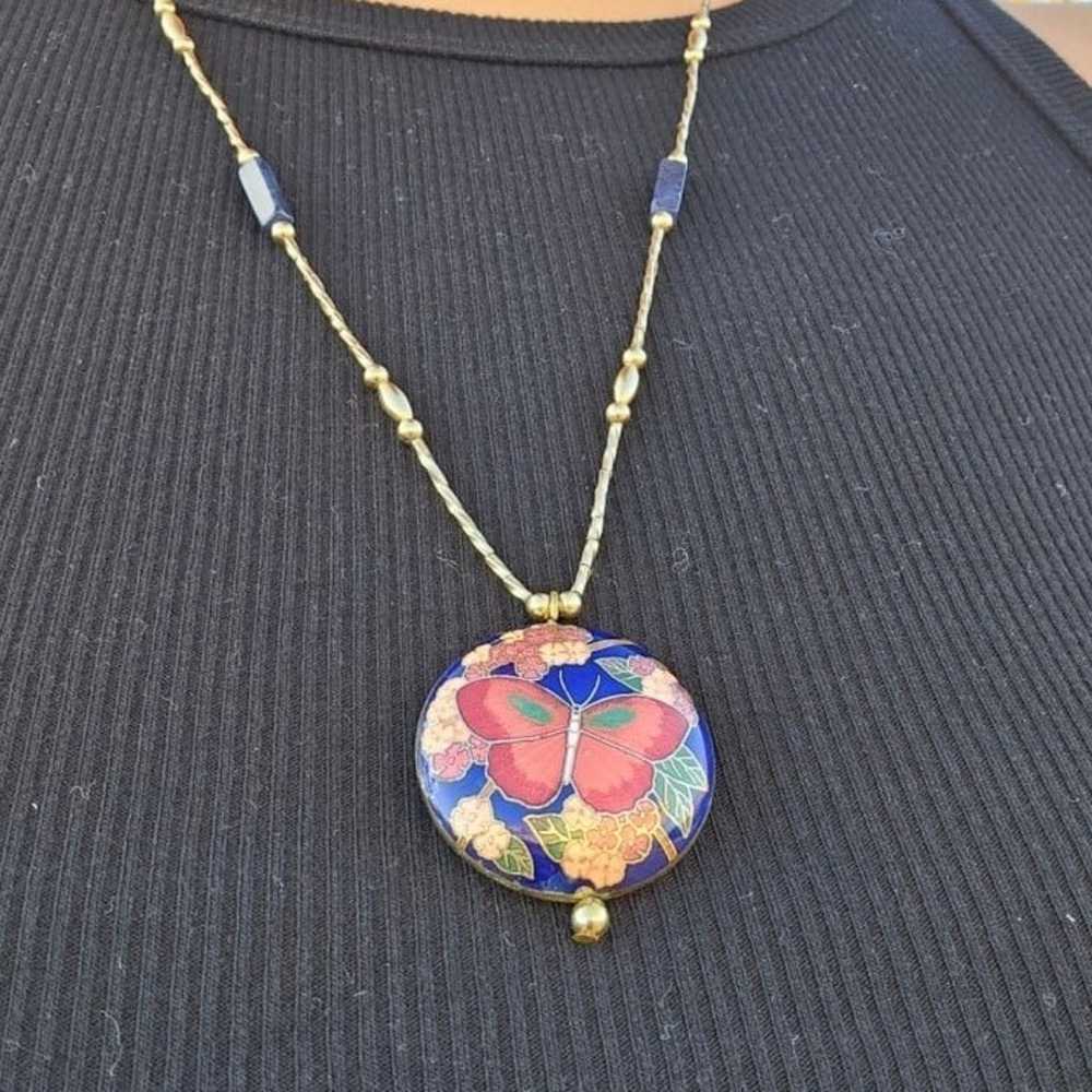 Vintage Floral Butterfly Cloisonne Pendant Gold T… - image 5