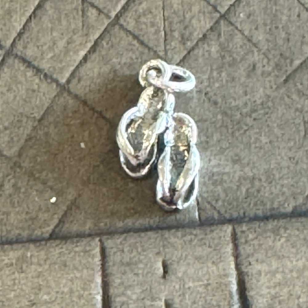 Set of 5 silver charms - image 3