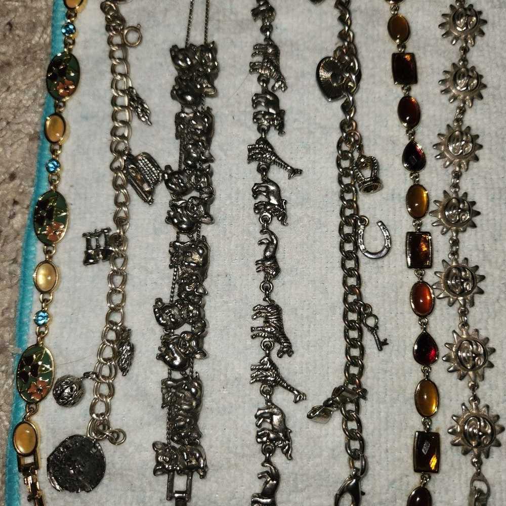 Lot of 50+ fashion earrings, bracelets and rings - image 2