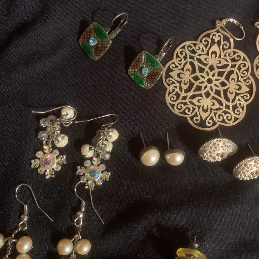 Vintage earrings lot - image 5