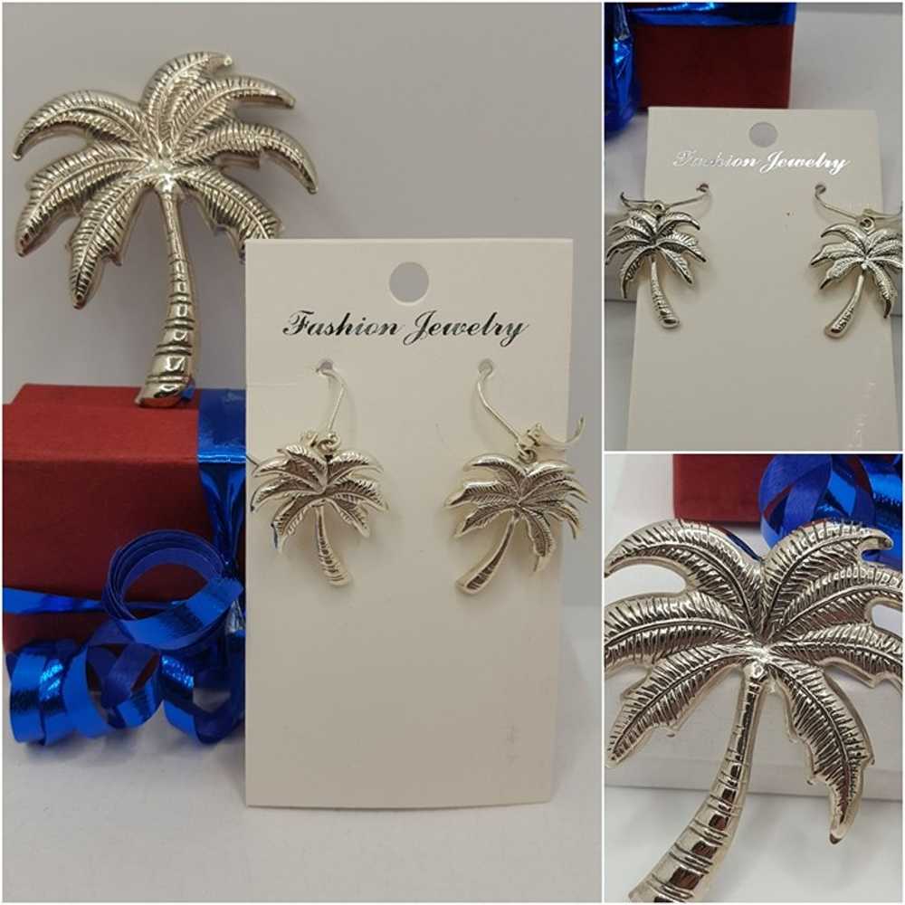 #748, Vintage set Earrings & Brooch PALMTREES RAR… - image 8