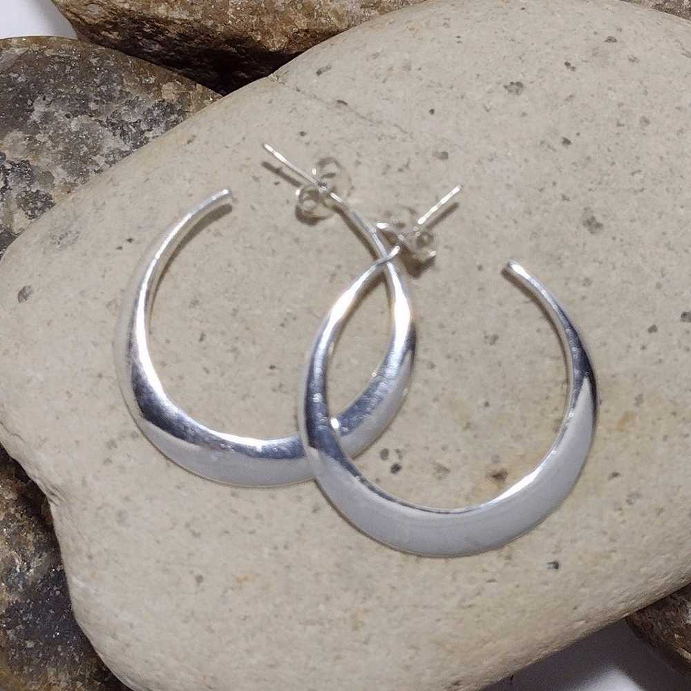 Vintage Sterling Silver Crescent Moon Hoop Earrin… - image 8