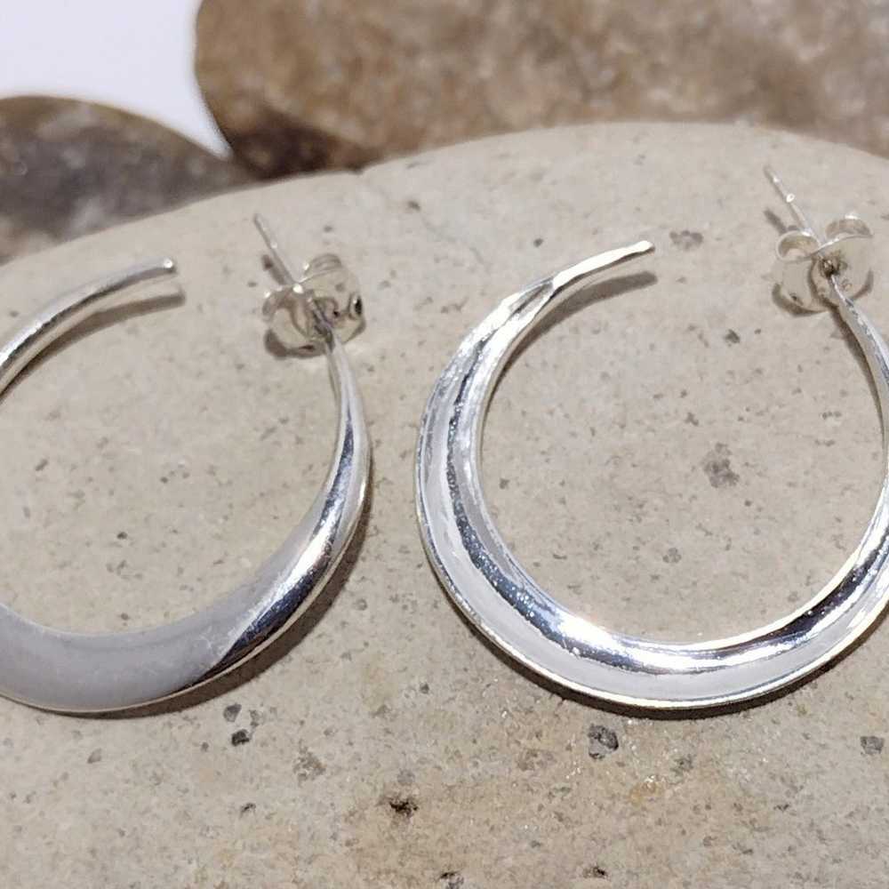 Vintage Sterling Silver Crescent Moon Hoop Earrin… - image 9