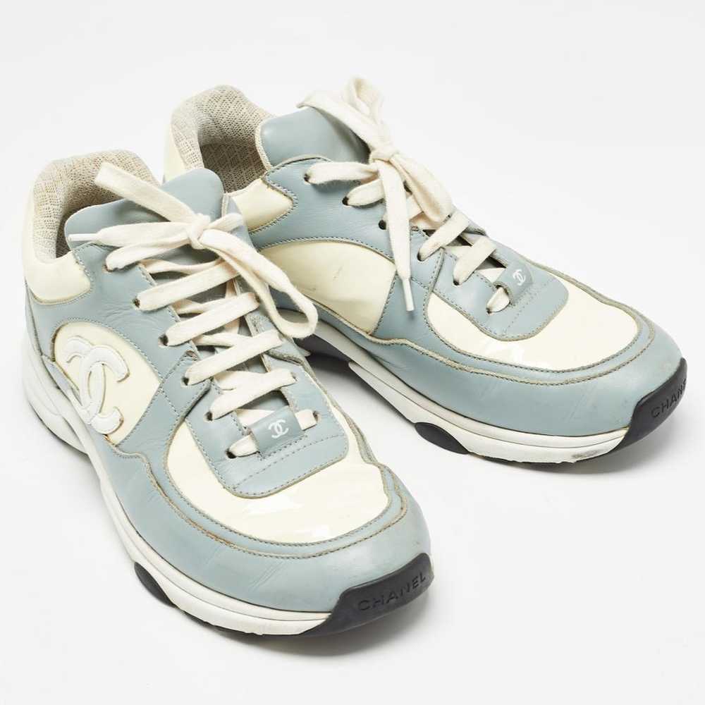 Chanel Patent leather trainers - image 3