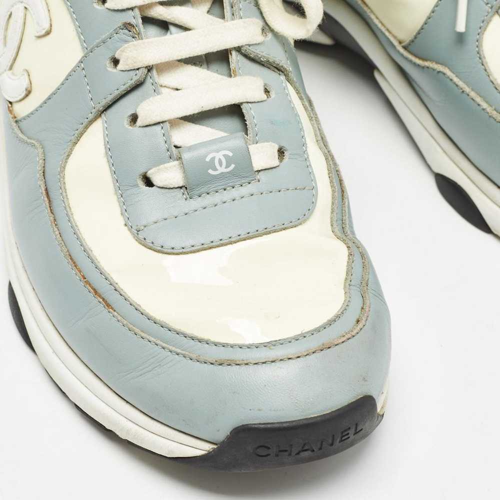 Chanel Patent leather trainers - image 6