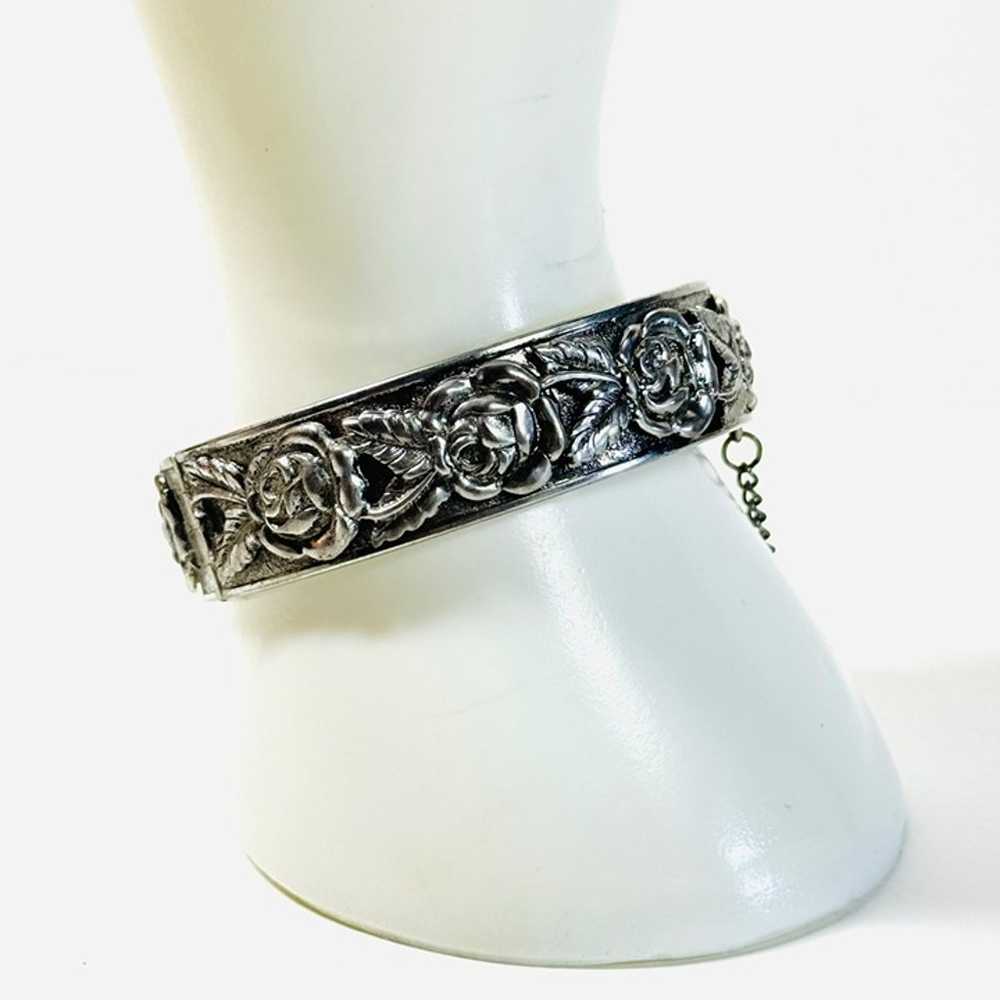 Vintage Victorian style Hinged Silver-tone Bangle… - image 5