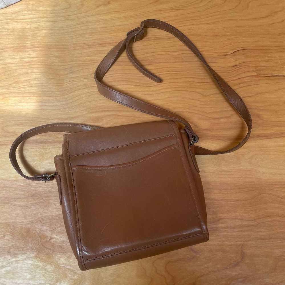 Michael green vintage leather crossbody purse - image 3