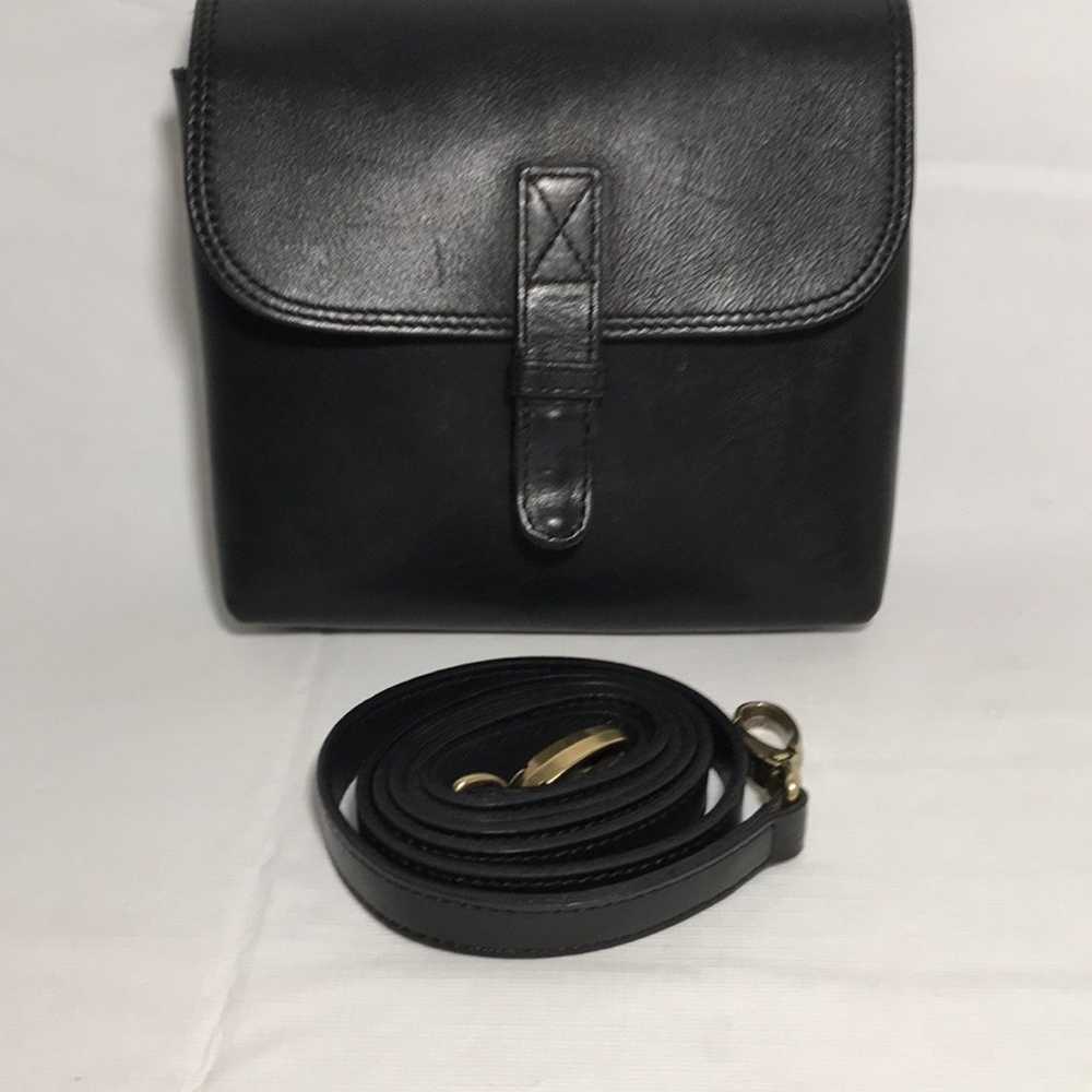 Eddie Bauer Vintage Black Leather Crossbody Conve… - image 1