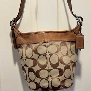 Pre-Loved COACH Signature Vintage Hobo Handbag - image 1