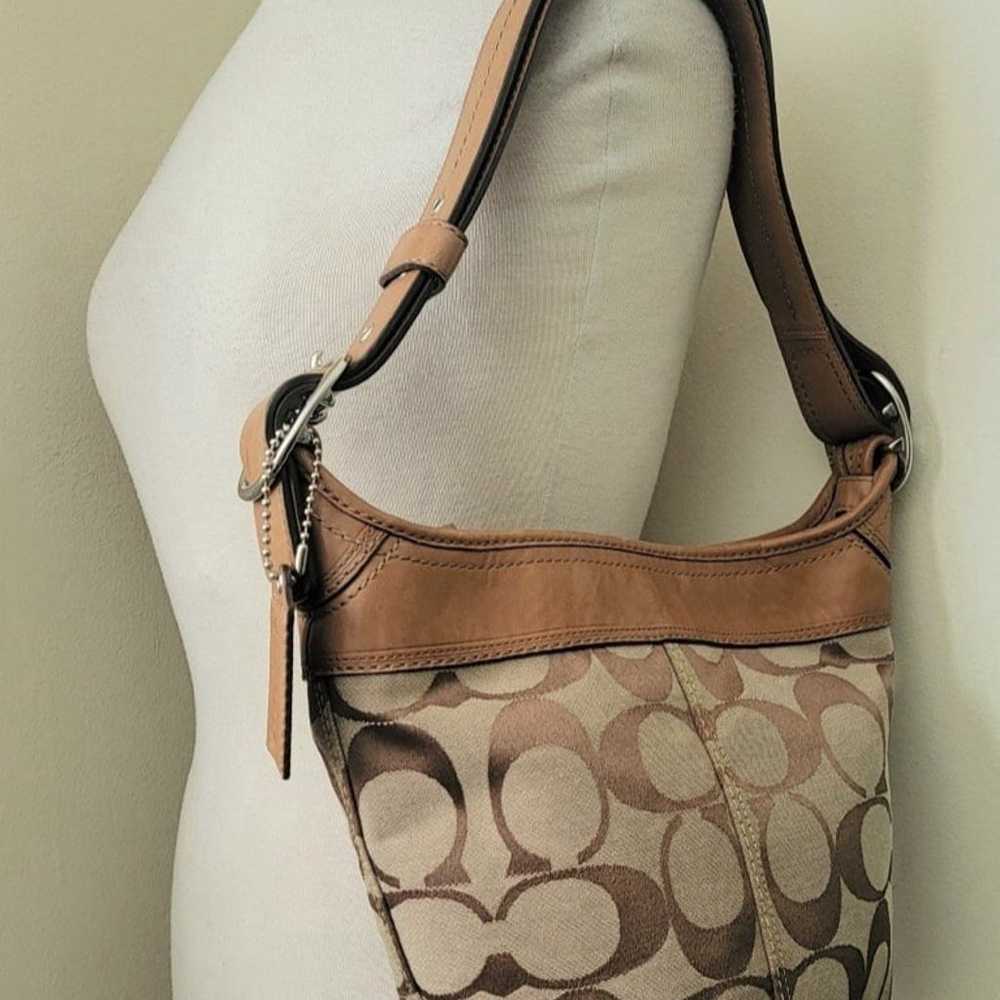 Pre-Loved COACH Signature Vintage Hobo Handbag - image 3