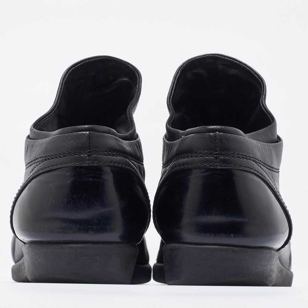 Chanel Patent leather trainers - image 4