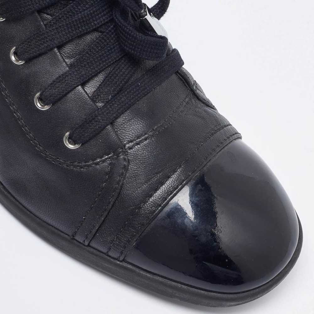 Chanel Patent leather trainers - image 6