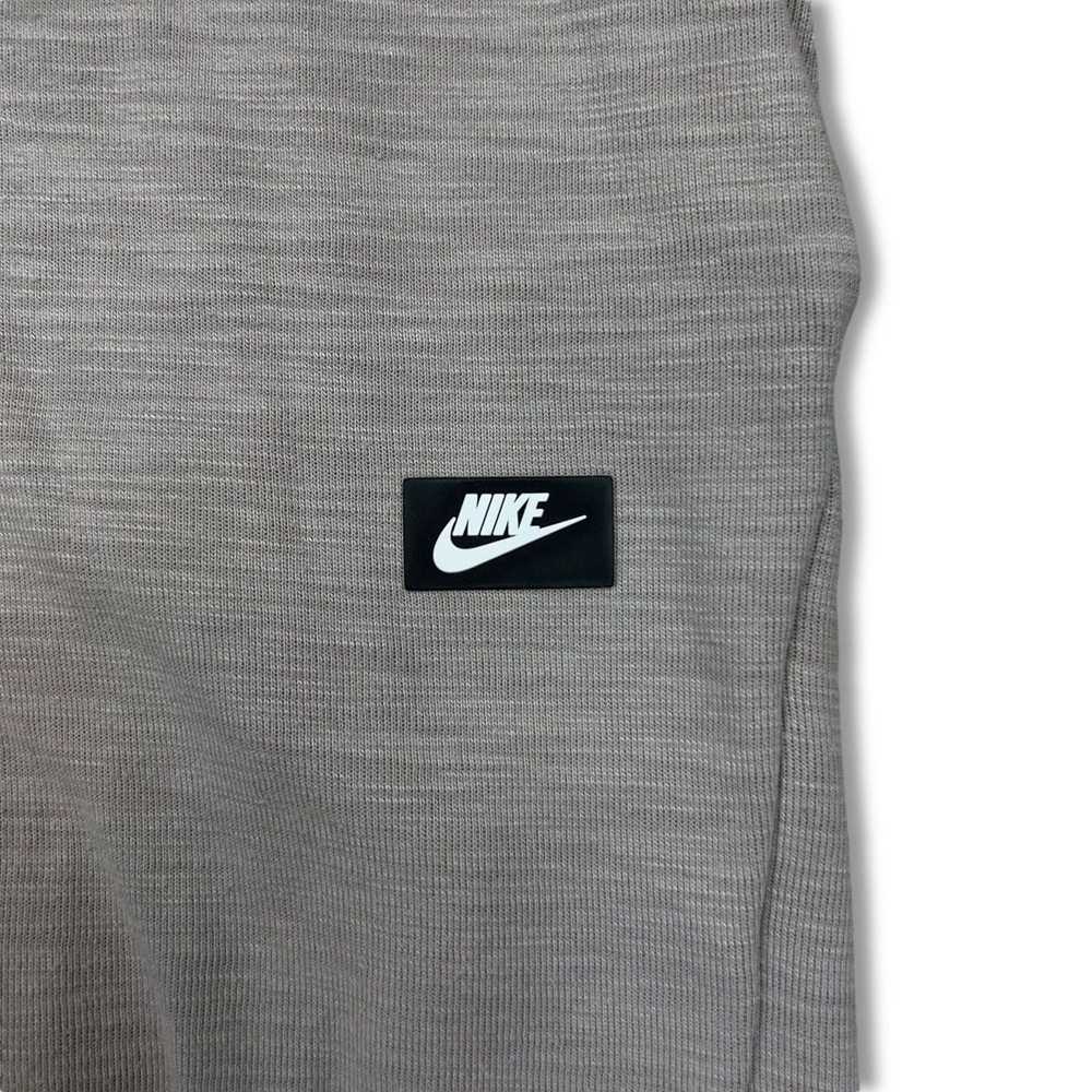 Nike × Streetwear × Vintage Nike Sportswear Sweat… - image 2