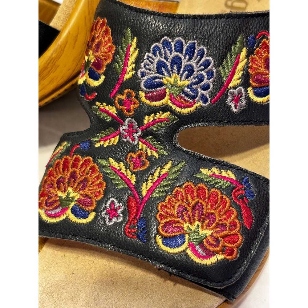 Other Alegria Lin Leather Embroidered Wedge Sanda… - image 7