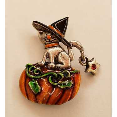 Vintage AJMC Cat Witch Hat Pumpkin Brooch Pin Hal… - image 1