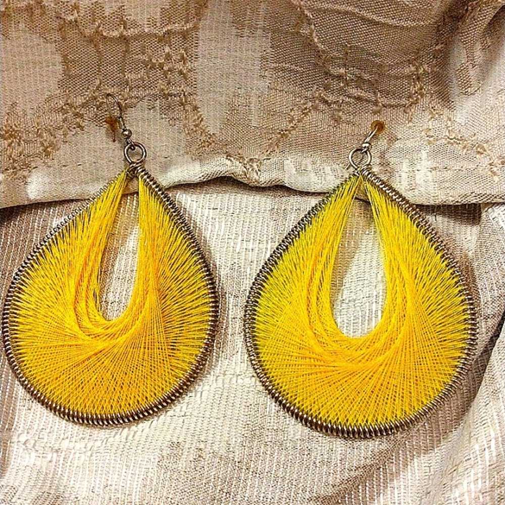 HUGE Vintage String Art Weaved Earrings Yellow Re… - image 4