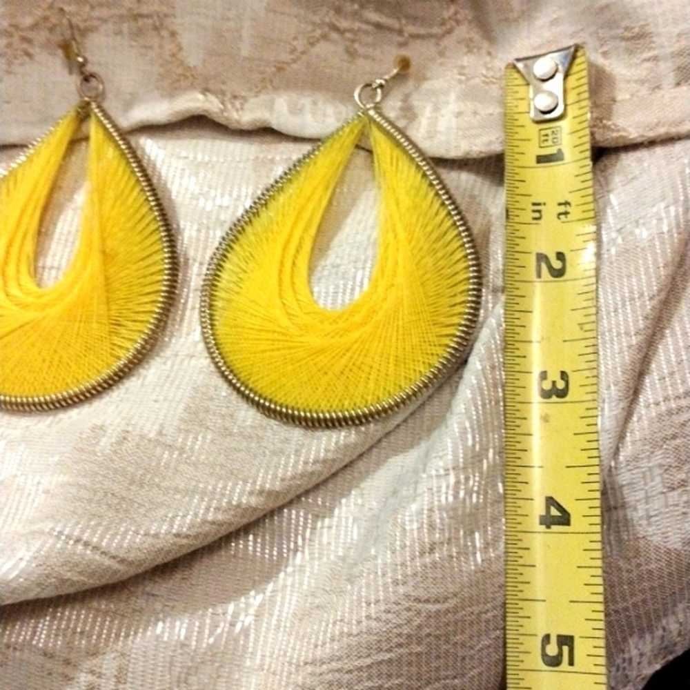 HUGE Vintage String Art Weaved Earrings Yellow Re… - image 7