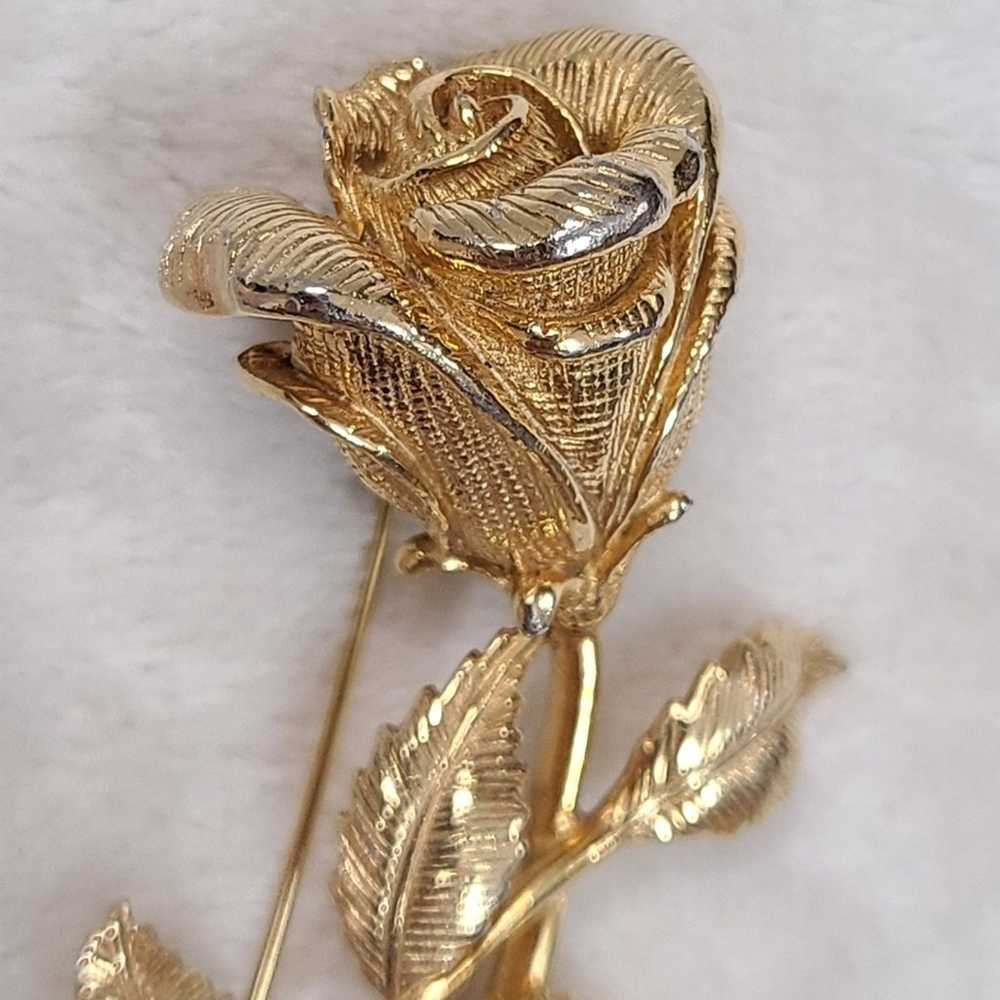 Vintage Castlecliff Gold Tone Rose Brooch - image 3