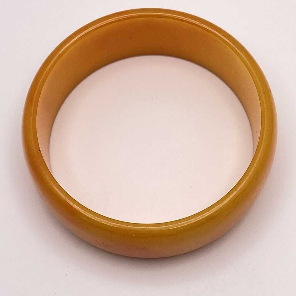 Vintage Bakelite Bangle Bracelet 1” - image 5