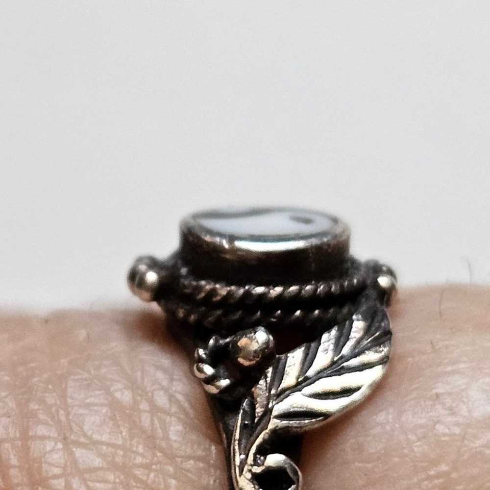 Vintage Sterling Silver Dainty Yin Yang Ring - image 2