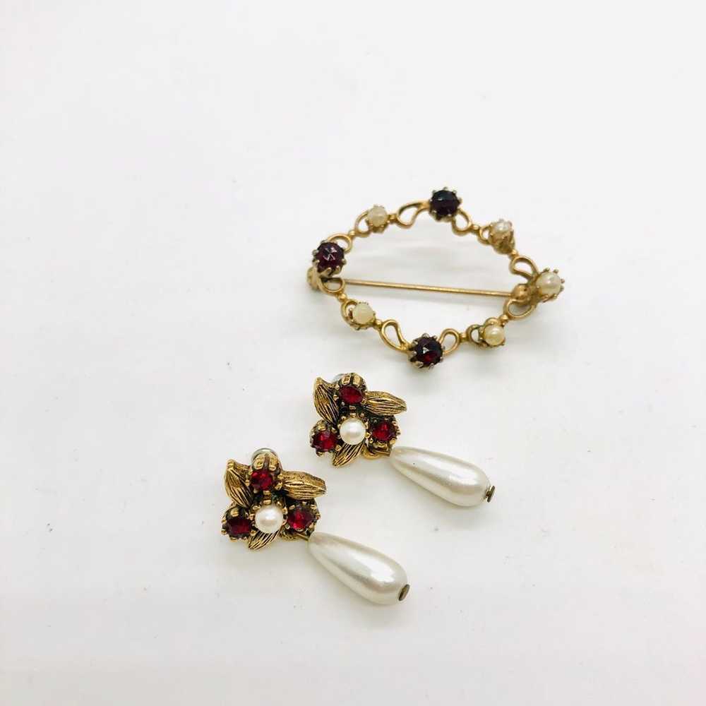 Antique vintage dainty Ruby Rhinestone Earrings &… - image 2