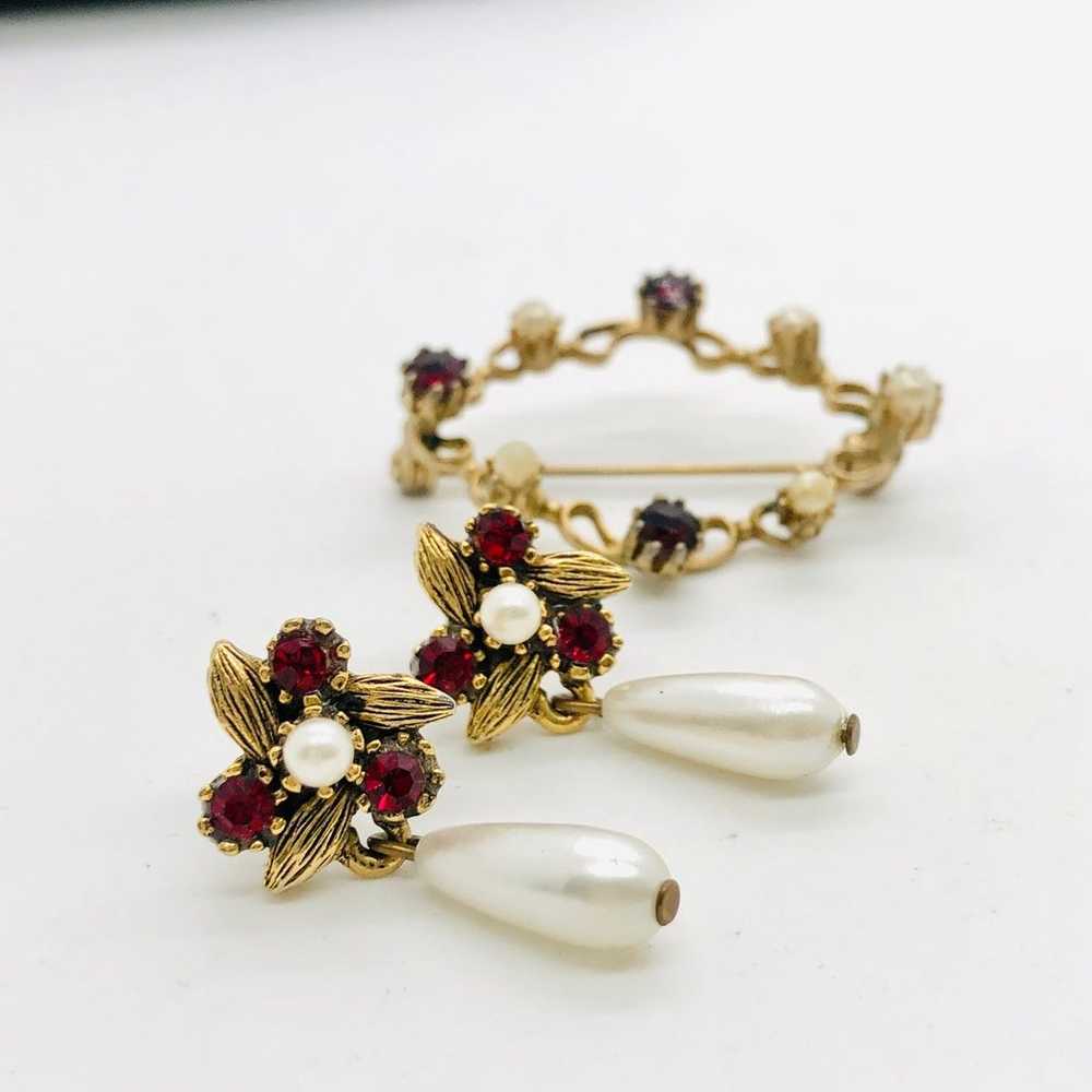 Antique vintage dainty Ruby Rhinestone Earrings &… - image 9