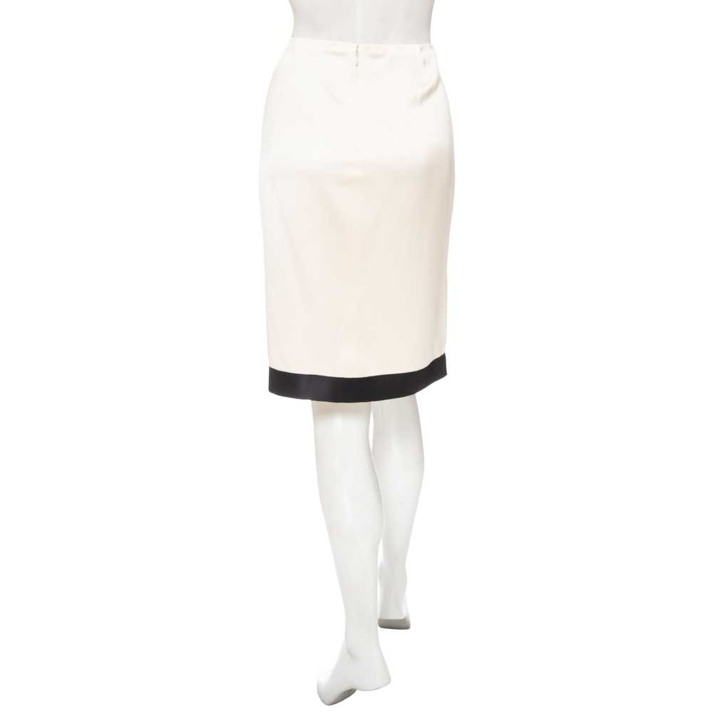 2003 White and Black Trim Silk CC Skirt - image 5