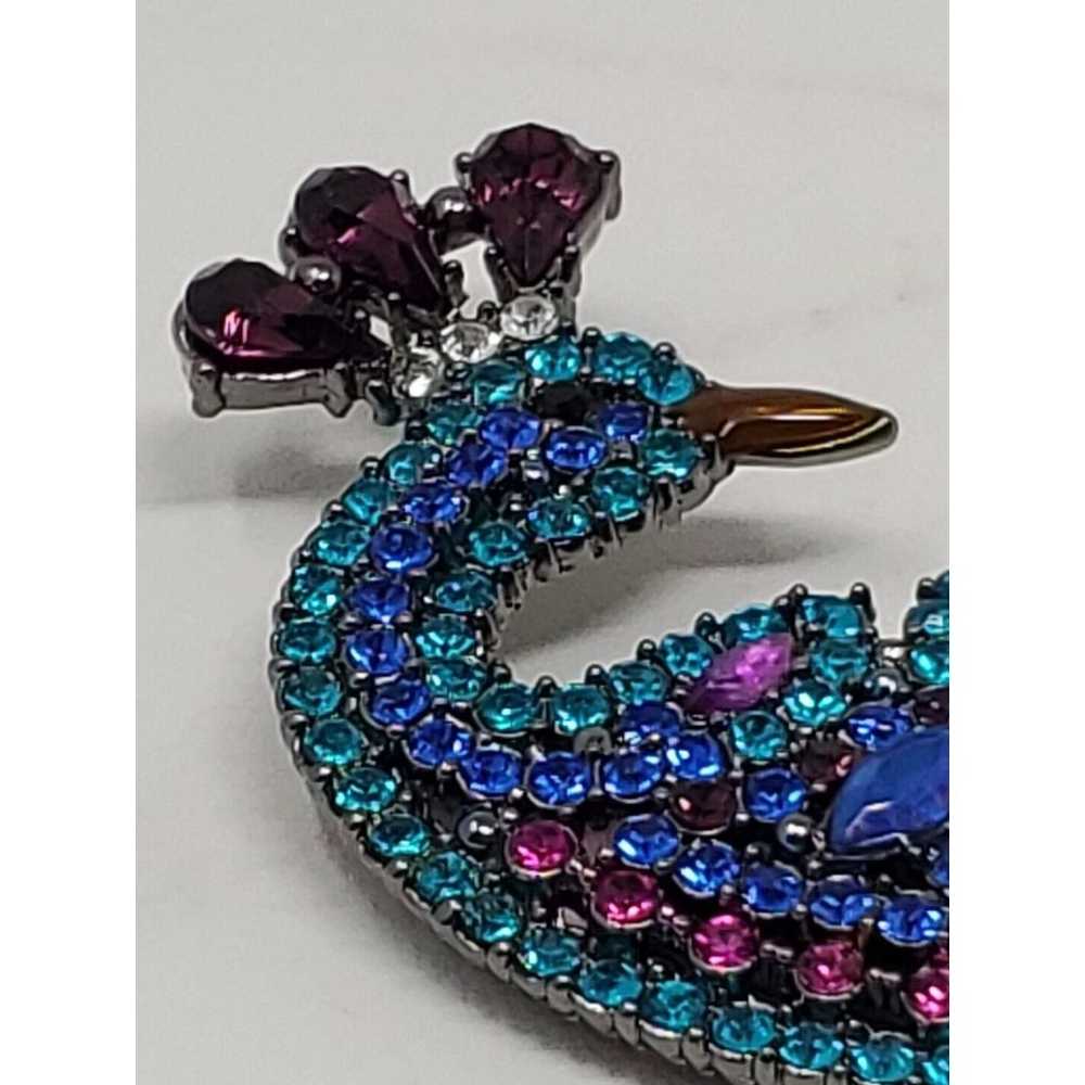 Vintage Signed Jeweled Peacock Dangle Brooch - image 8