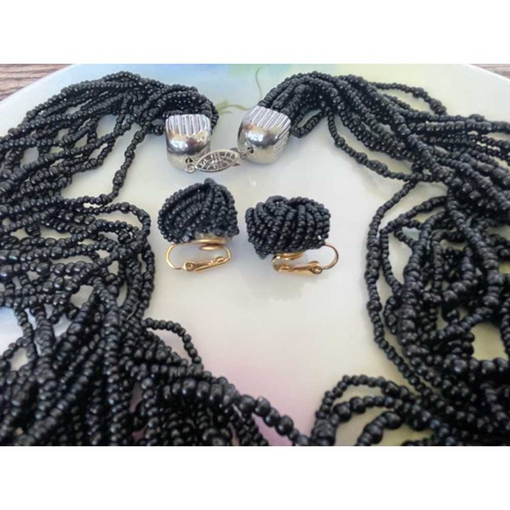 Vintage 1960s Black glass Seed Bead 12 Strand Nec… - image 11