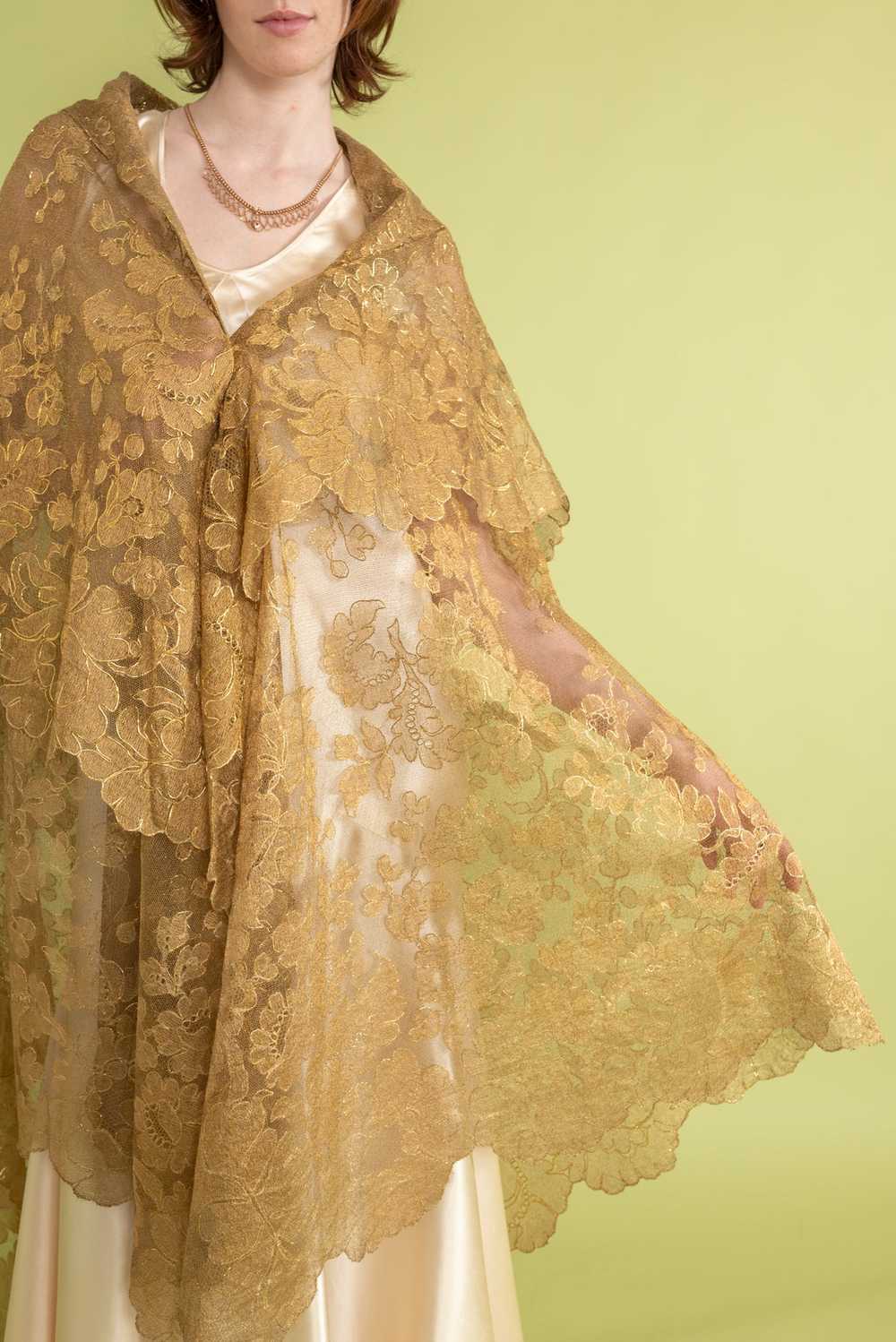 1920s Gold Lamé Alençon Lace Tiered Cape [OS] - image 2