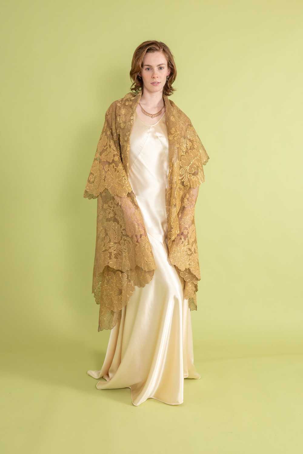 1920s Gold Lamé Alençon Lace Tiered Cape [OS] - image 3