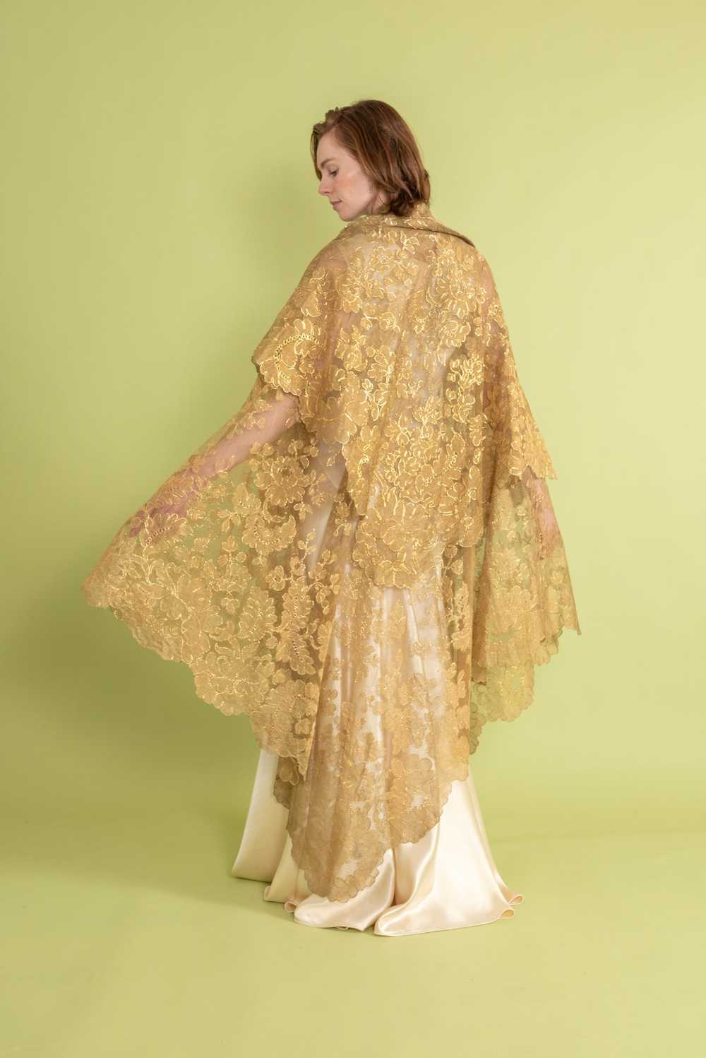 1920s Gold Lamé Alençon Lace Tiered Cape [OS] - image 7