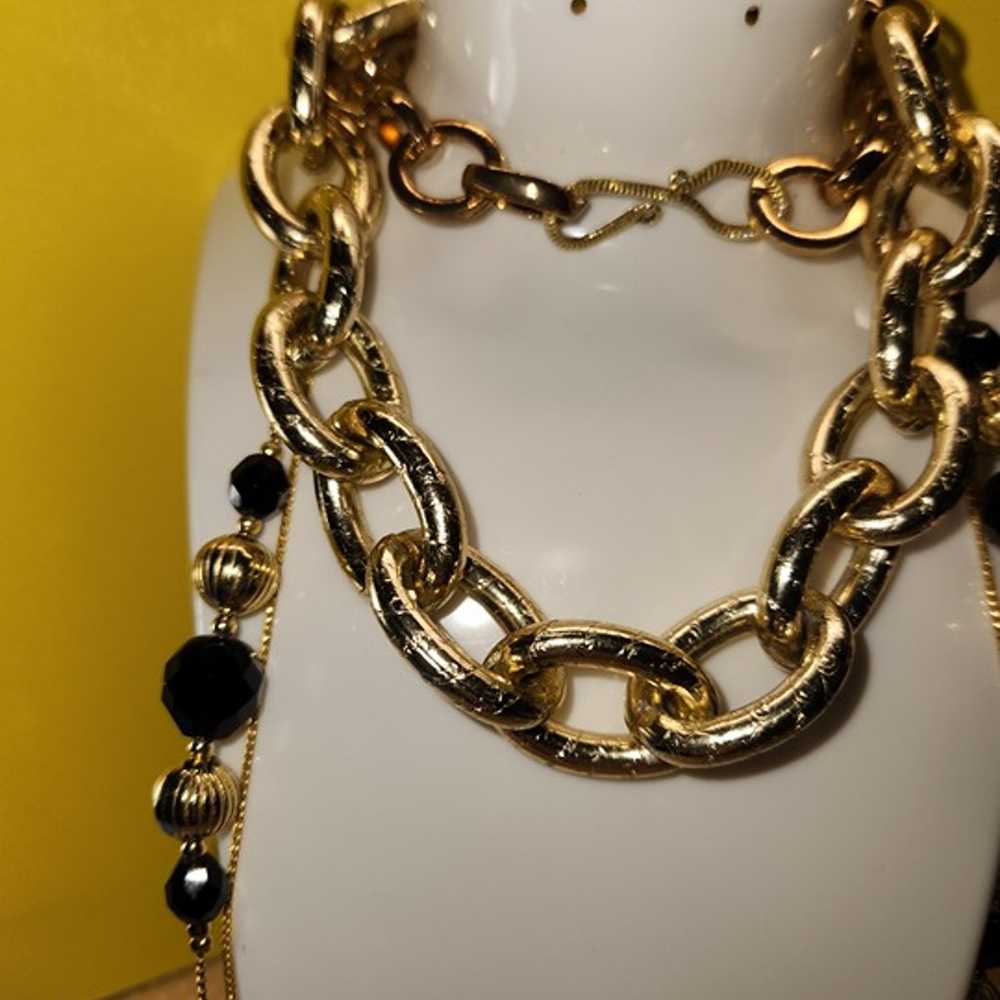 #1991, BEAUTIFUL VTG LOT OF NECKLACES AND BRACELE… - image 4