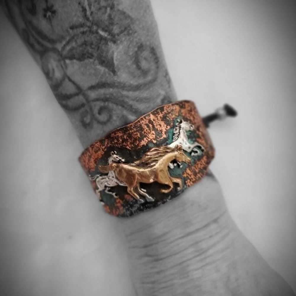 VTG WESTERN HAMMERED CUFF BRACELET - image 1