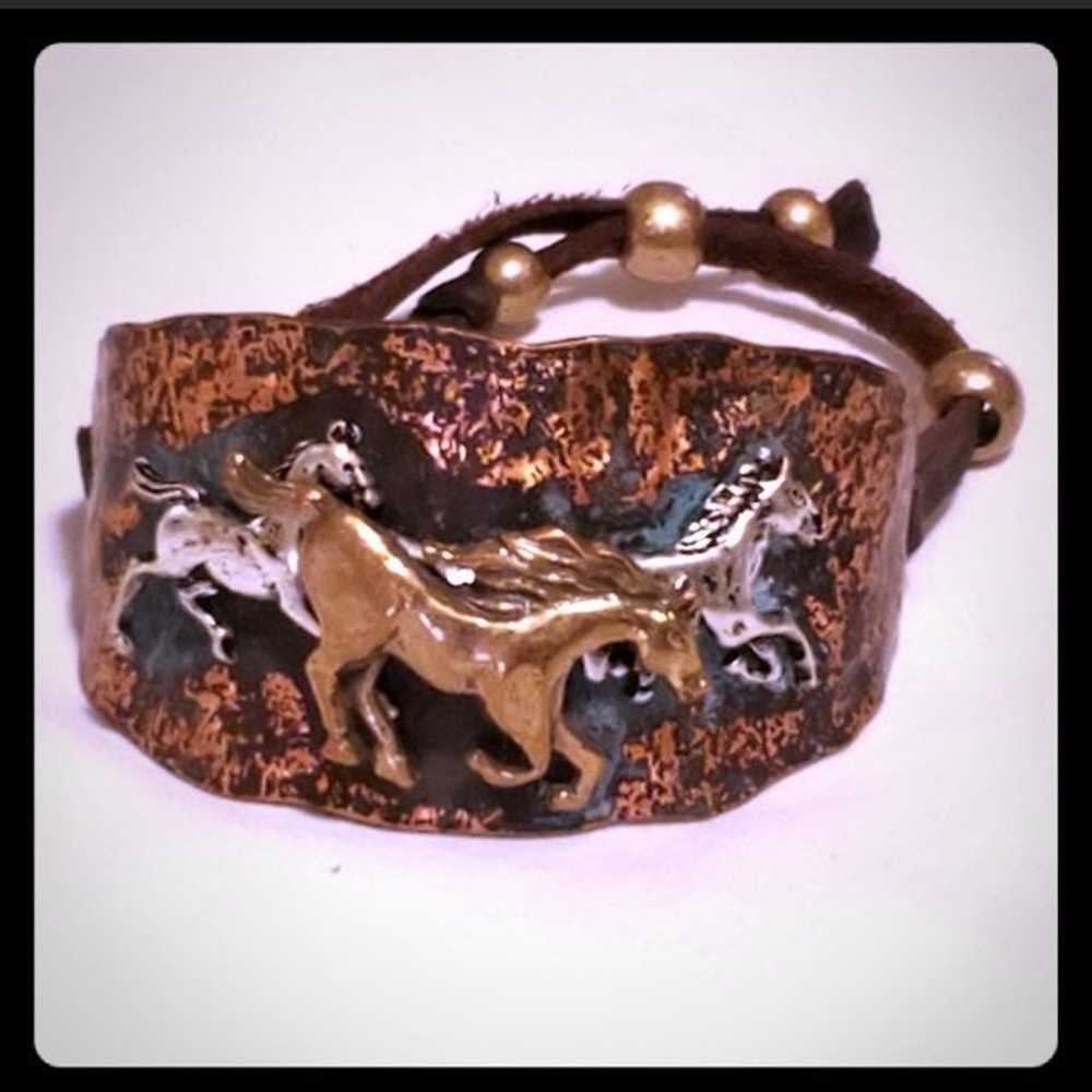 VTG WESTERN HAMMERED CUFF BRACELET - image 3