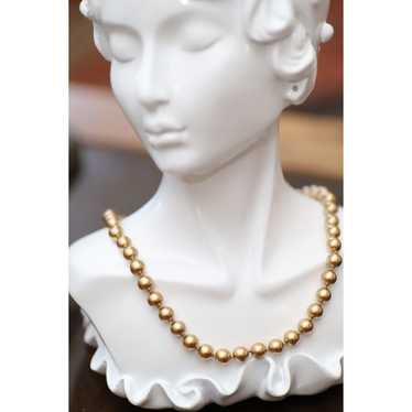 1950s Champagne Glass Pearl Necklace with Box Cla… - image 1