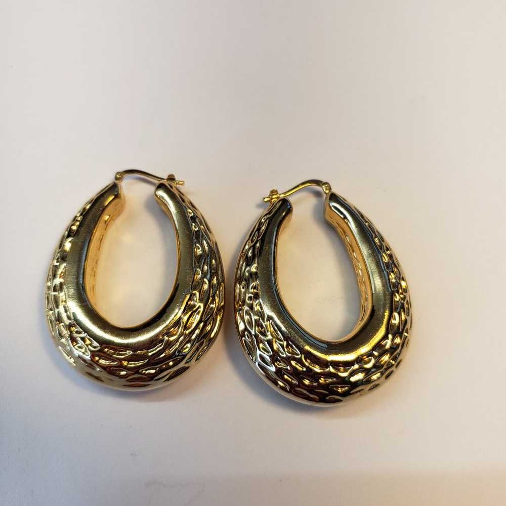 Vintage 18K Gold Plated Huge Hoop Earrings Textur… - image 4