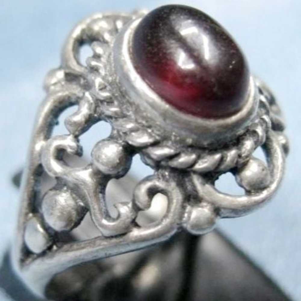 Beautiful Vintage Sterling Silver Garnet Ornate R… - image 1